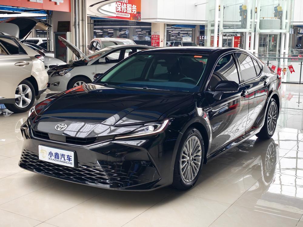 Toyota Camry 2024 Dual Engine 2.0HE Elite Edition