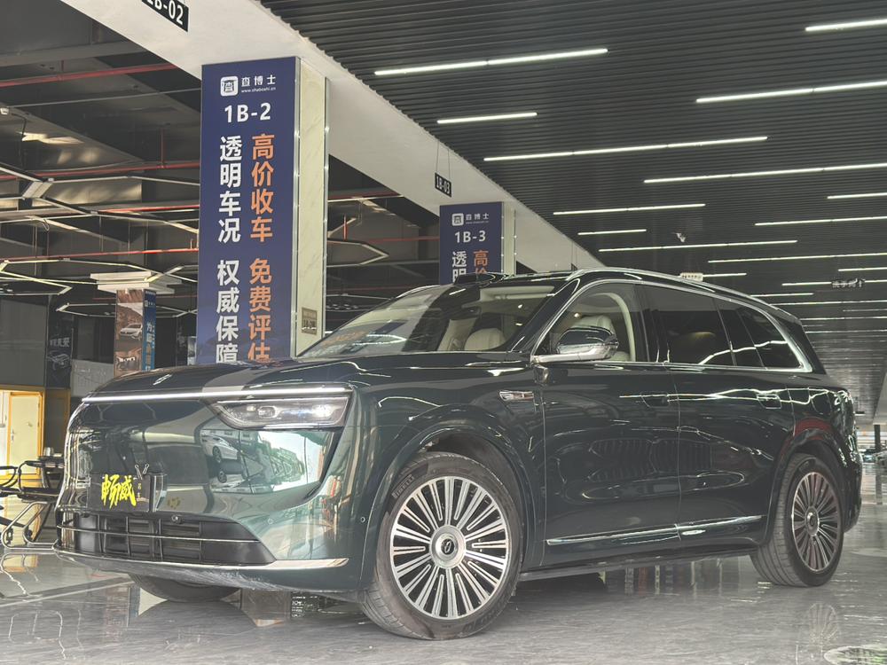 Cyrus_Automobiles Wenjie M8 2025 extended range Ultra six-seat four-wheel drive version (192-line lidar)