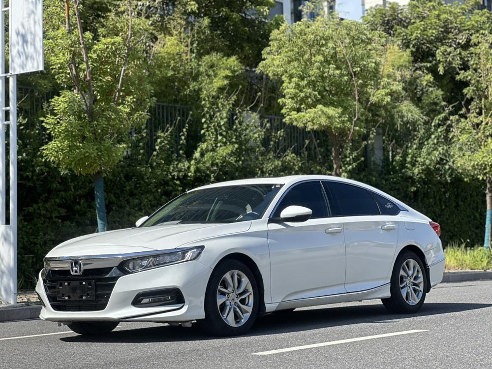 Honda Accord 2018 260TURBO Premium Edition National VI