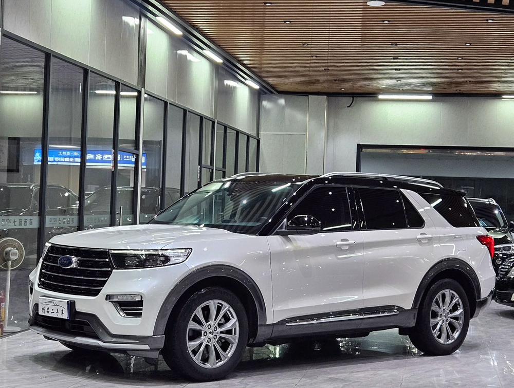 Ford Explorer 2020 EcoBoost 285 rear-wheel drive stylish version 7 seats