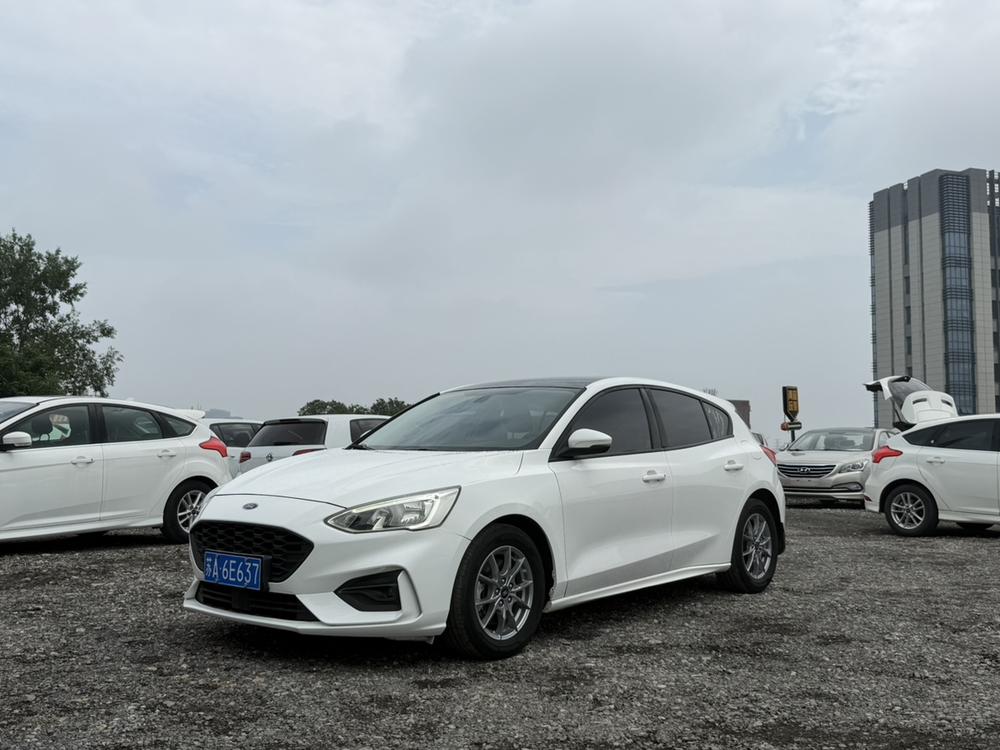 Ford Focus 2019 Hatchback EcoBoost 180 Automatic NeochaEDGE