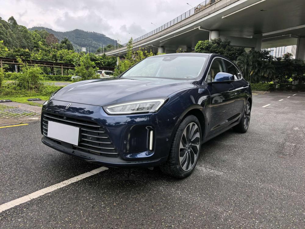 Cyrus_Automobiles Wenjie M5 2022 extended range four-wheel drive ultimate version