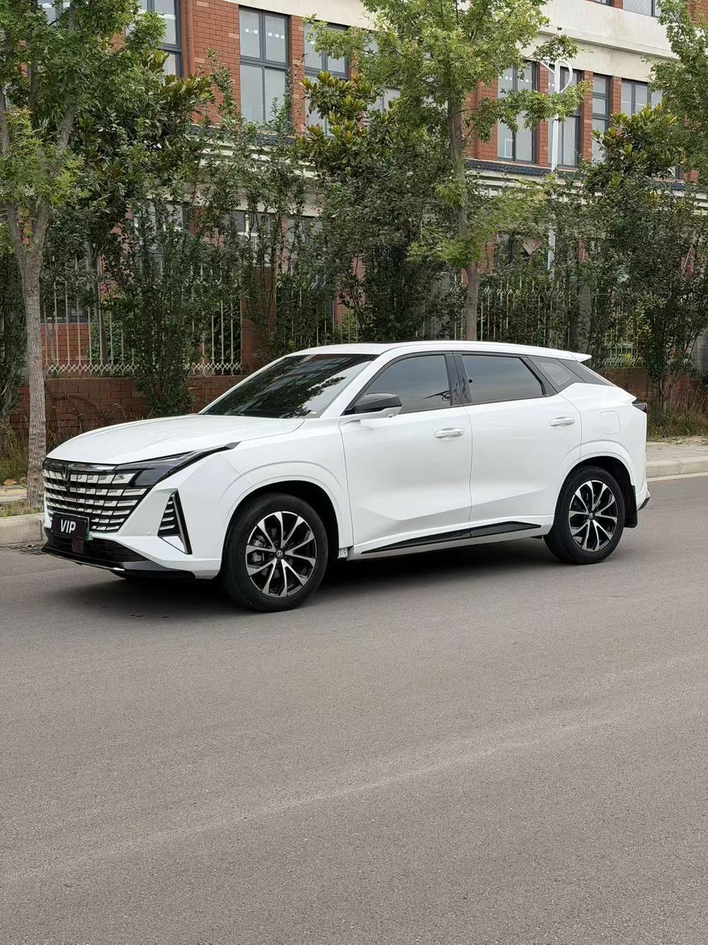 Changan Changan UNI-Z PHEV 2024 Blue Whale Smart Electric iDD 125KM Excellent Type