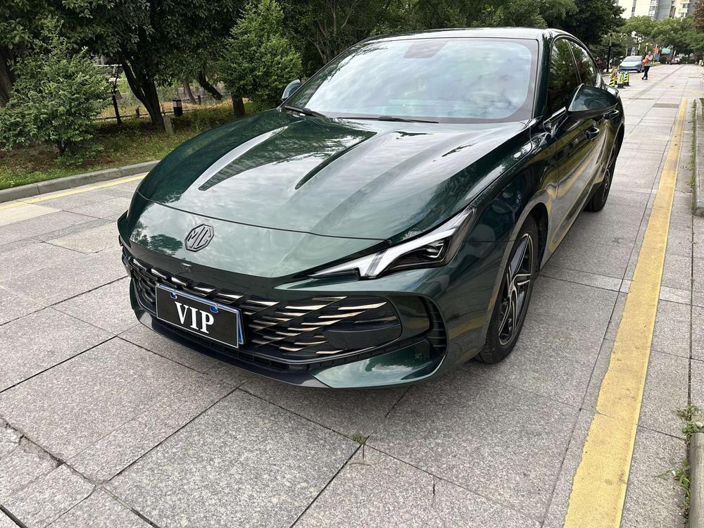 SAIC MG7 2023 1.5T DCT Ultimate Deluxe Edition