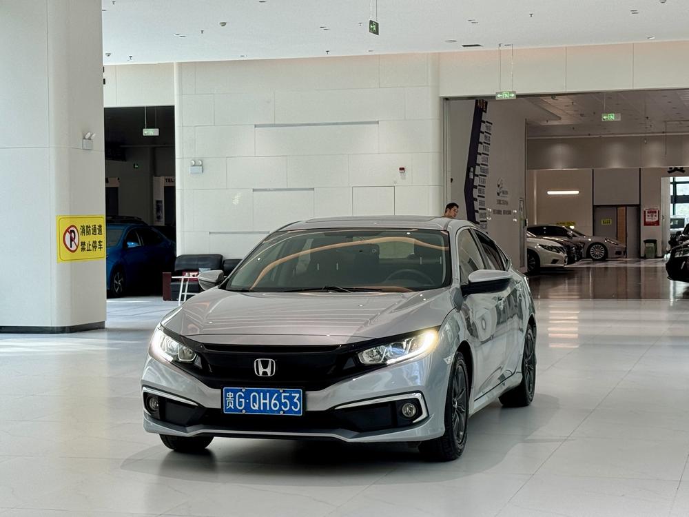 Honda Civic 2019 220TURBO CVT Dynamic Edition National V
