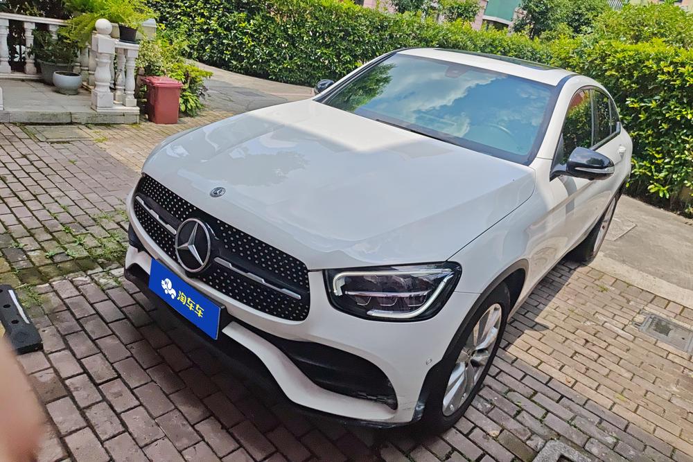 Benz Mercedes-Benz GLC Coupe 2020 GLC 260 4MATIC Coupe SUV