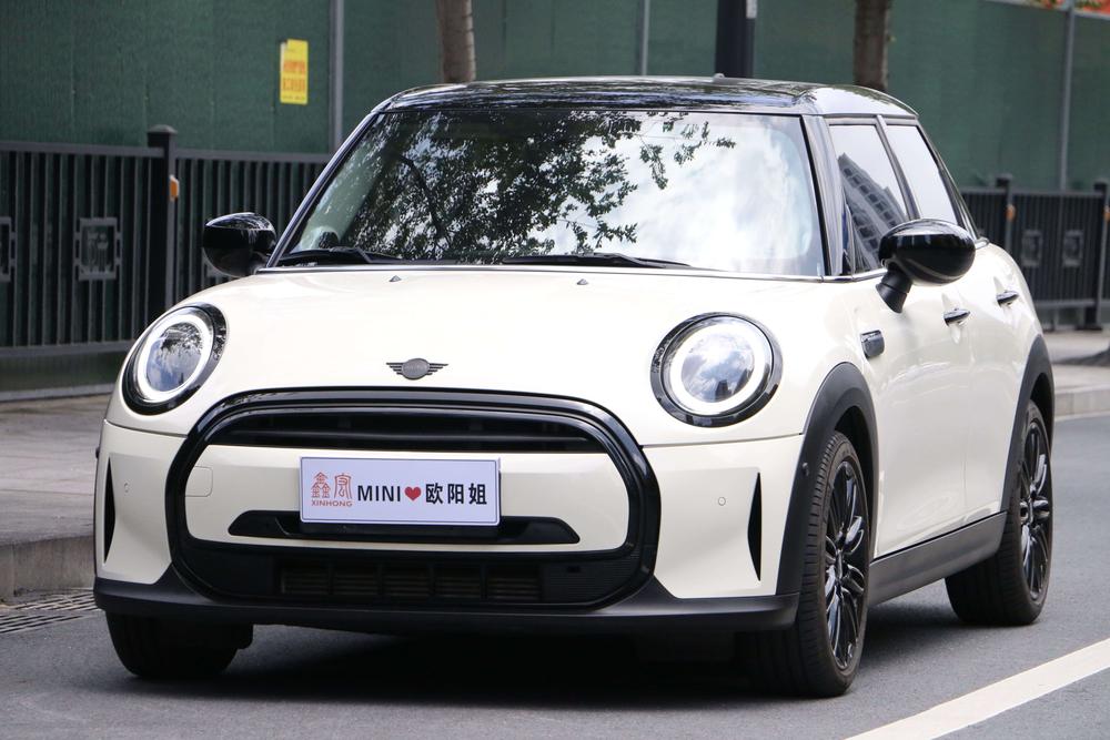 MINI MINI 2023 1.5T COOPER Artist Five-Door Edition