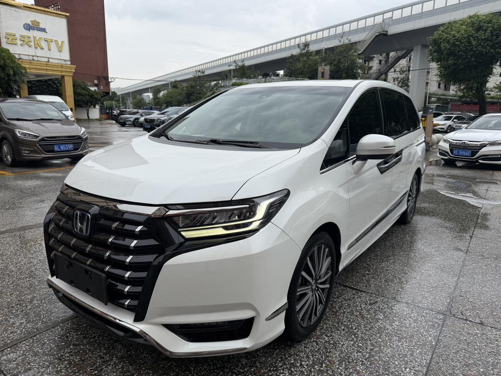 Honda Alison 2022 2.0L Hybrid Deluxe Edition
