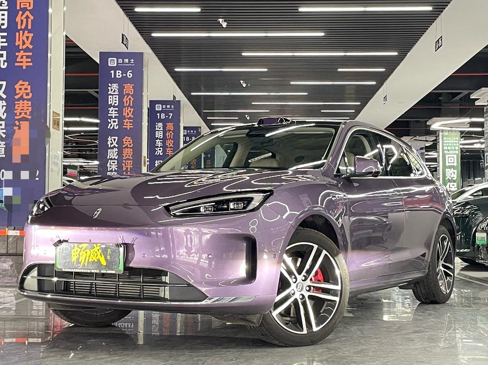 Cyrus_Automobiles Wenjie M5 2025 extended range Ultra four-wheel drive version