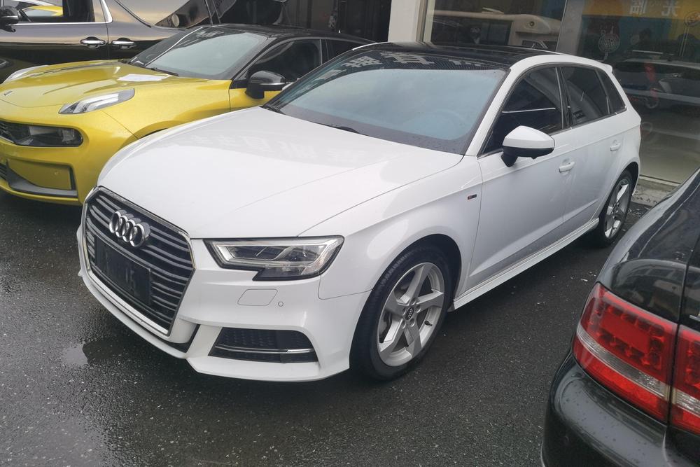 Audi Audi A3 2019 Sportback 35 TFSI Fashion Type National VI