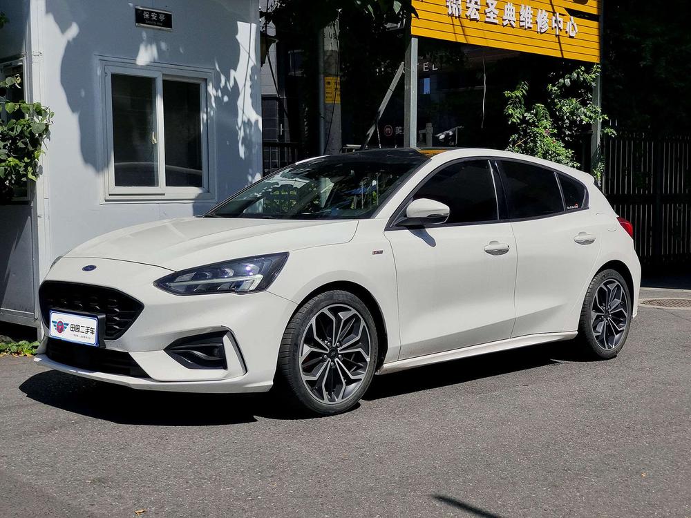 Ford Focus 2020 Hatchback EcoBoost 180 Automatic ST Line