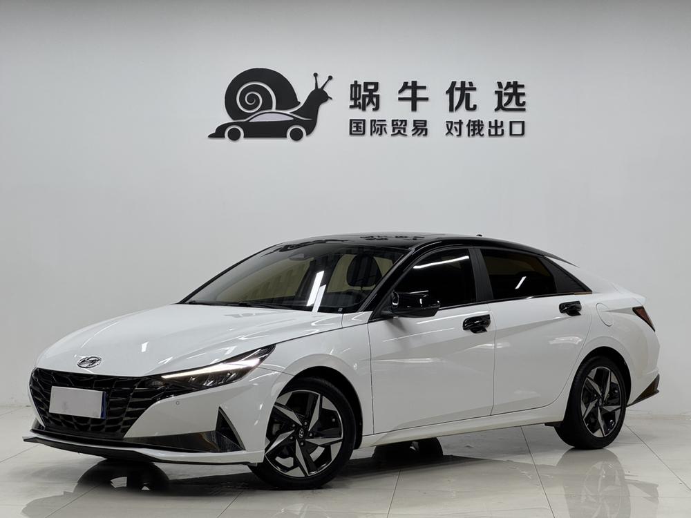 Hyundai Elantra 2022 1.5L CVT LUX Premium Edition
