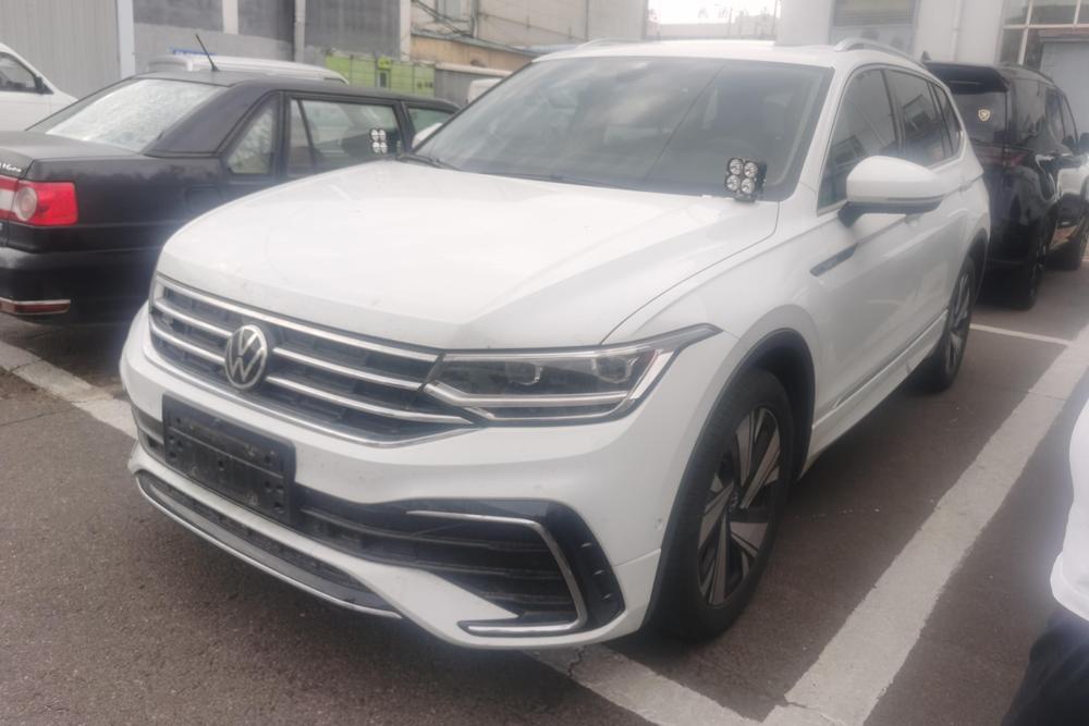 Volkswagen Tiguan L 2023 380TSI four-wheel drive R-Line version 7 seats
