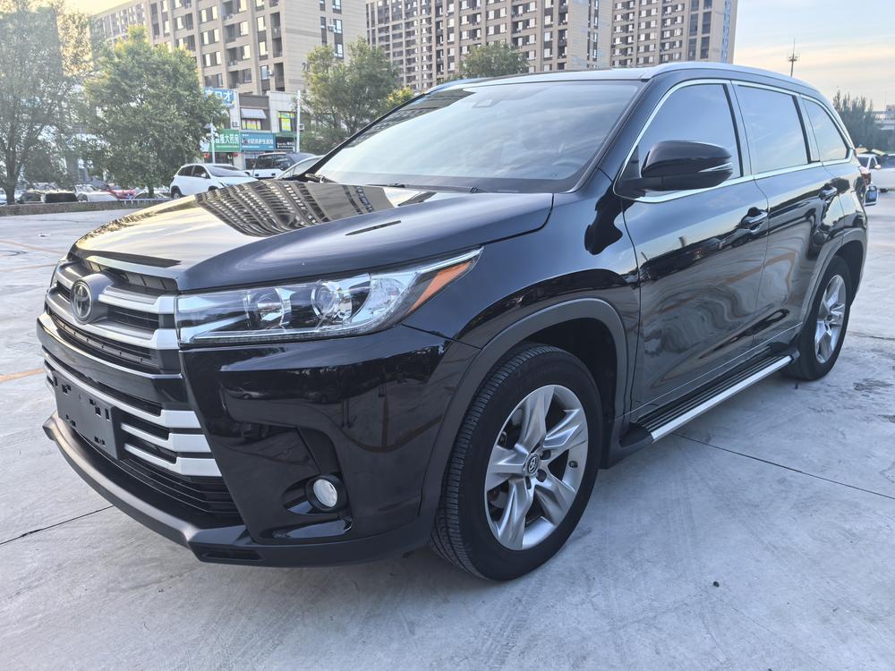 Toyota Highlander 2018 2.0T four-wheel drive luxury version, 7 seats, National VI