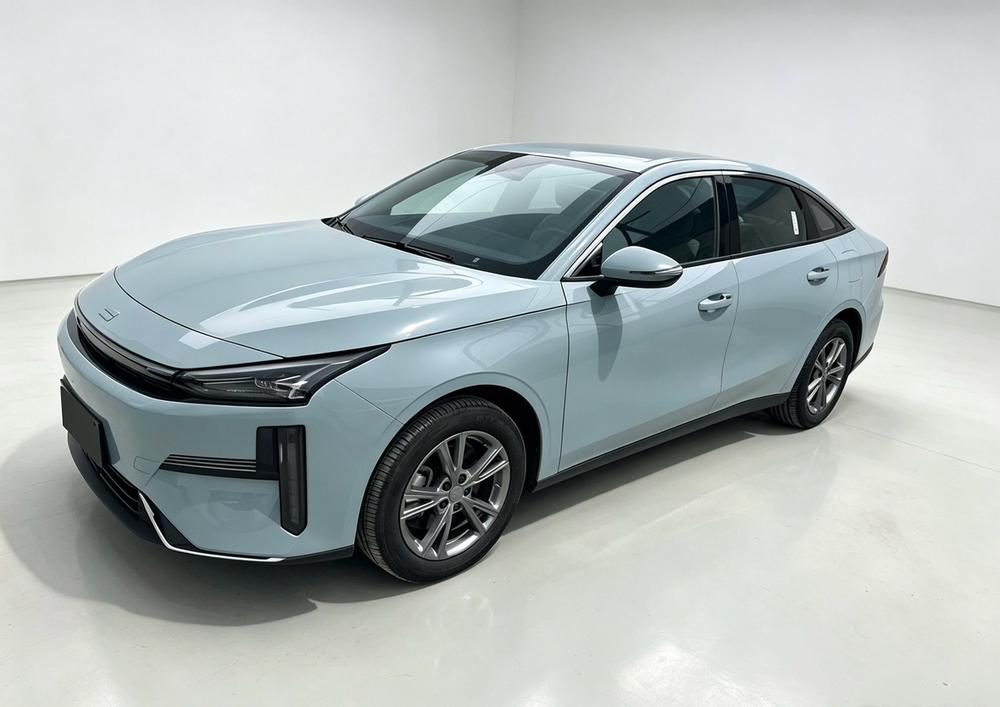 Geely Galaxy L6 2025 1.5 EM-i DHT 140KM Long Range Edition