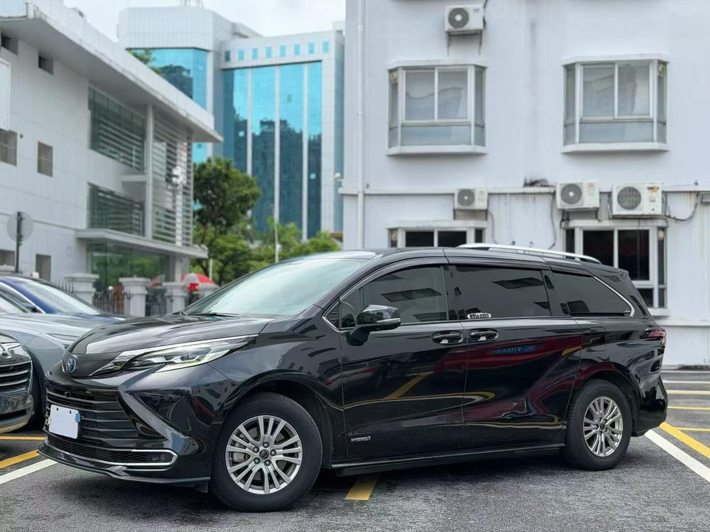 Toyota Senna 2021 2.5L Hybrid Comfort Edition