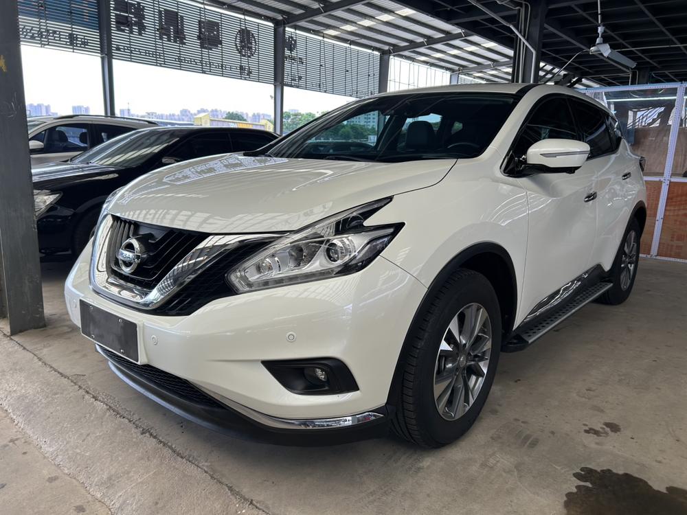 Nissan Loulan 2021 2.5L XE 2WD Elite Edition