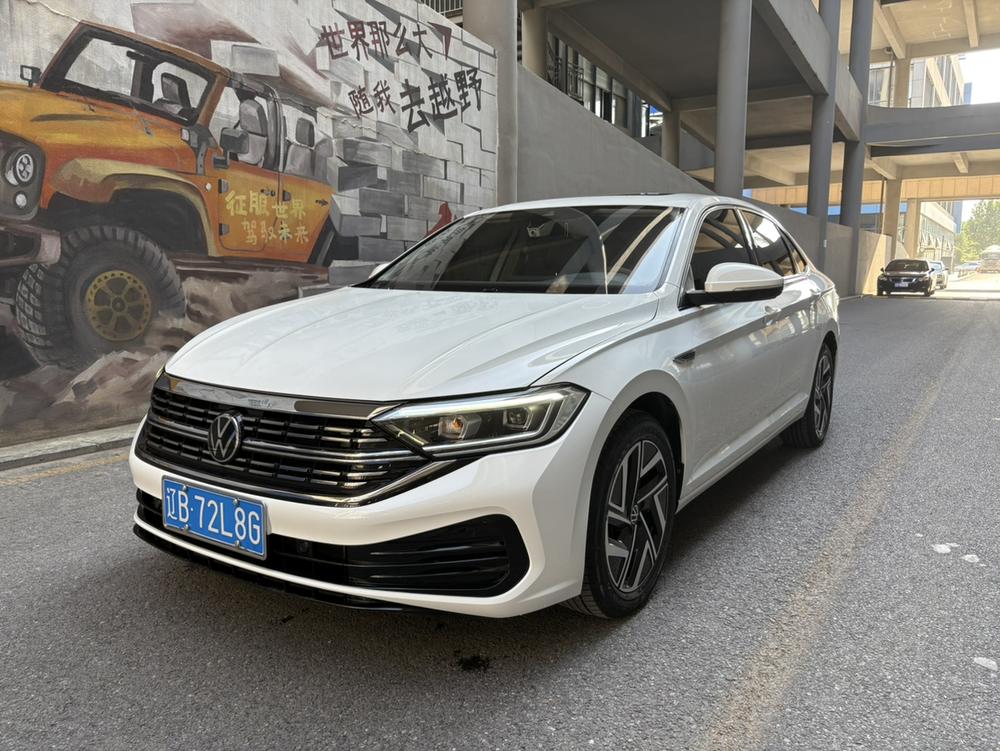 Volkswagen Sagitar 2023 300TSI DSG Super Edition