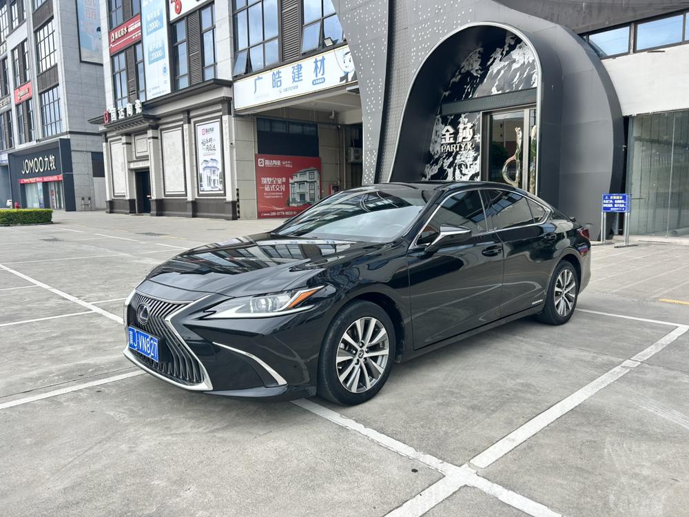 Lexus Lexus ES 2020 300h Excellence Edition National V