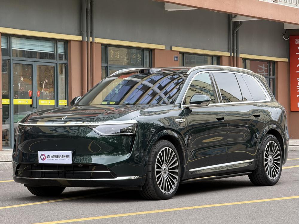 Cyrus_Automobiles Wenjie M8 2025 extended range Ultra six-seat four-wheel drive version (192-line lidar)