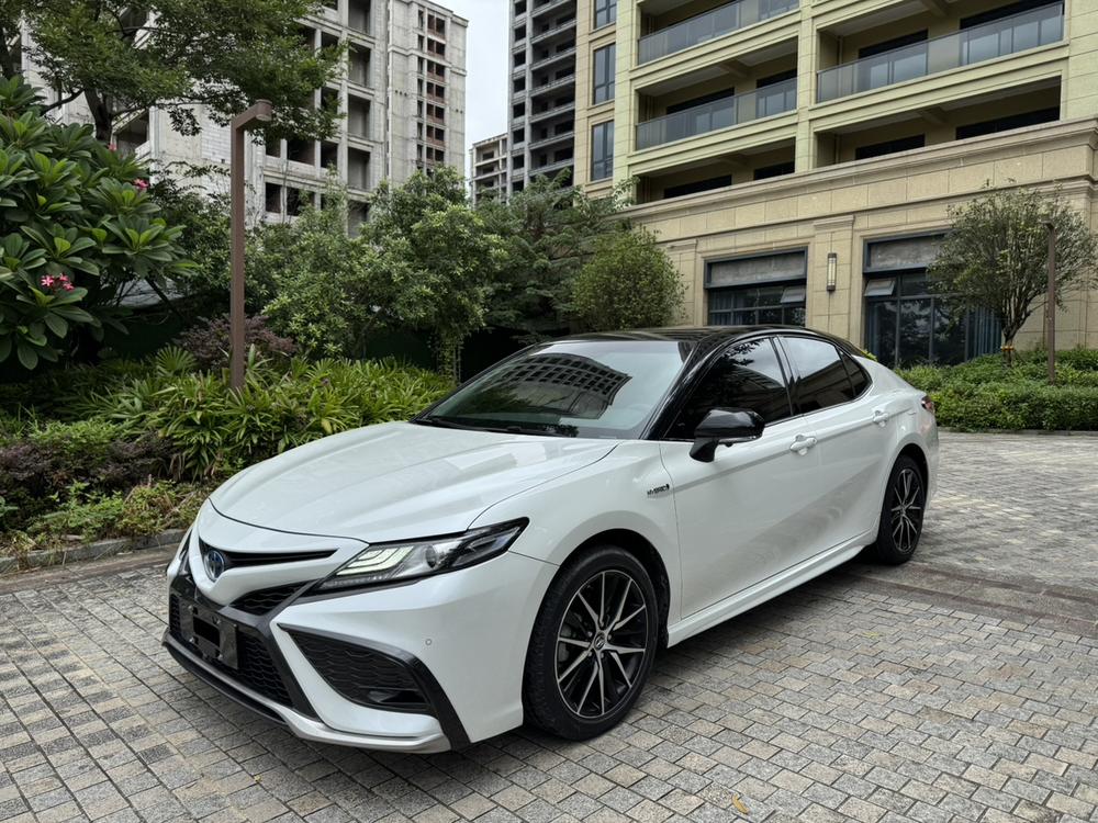 Toyota Camry 2021 Dual Engine 2.5HS Advanced Edition