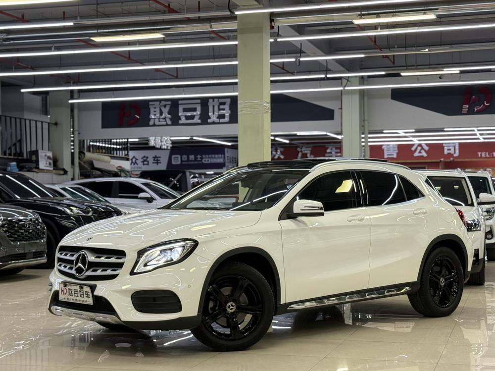 Benz Mercedes-Benz GLA 2019 GLA 200 Fashion Model