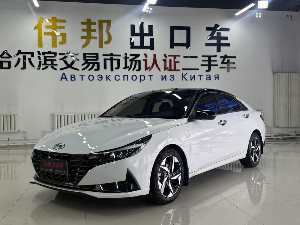 Hyundai Elantra 2022 1.5L CVT LUX Premium Edition