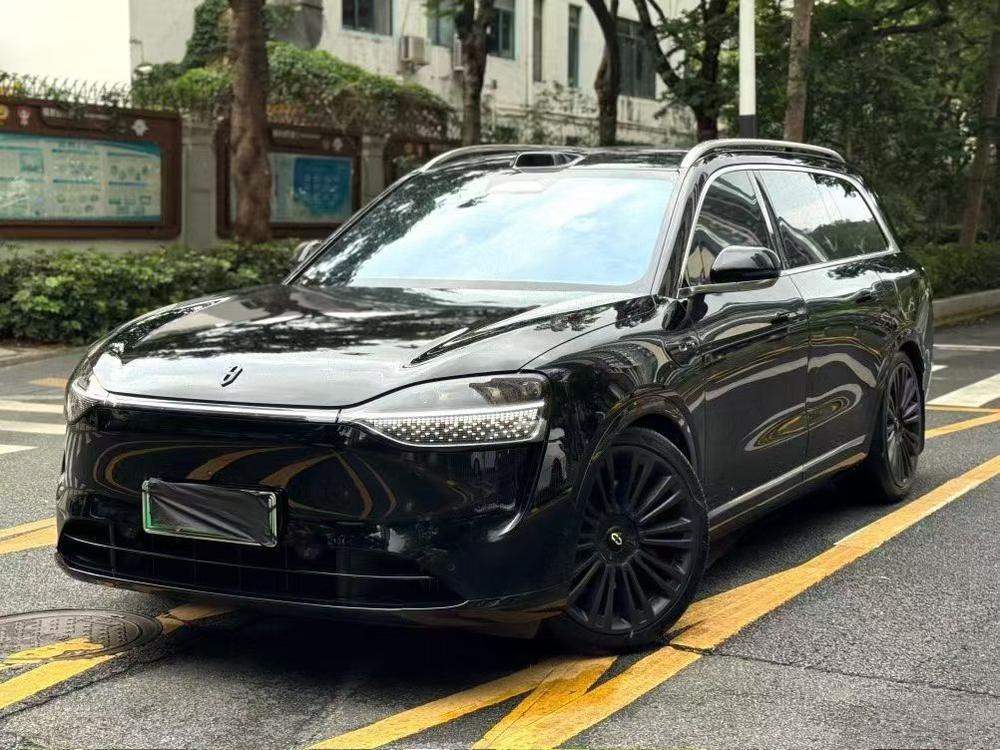 Cyrus_Automobiles Wenjie M9 2024 extended range Max six-seat version