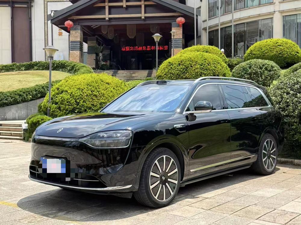 Cyrus_Automobiles Wenjie M9 2025 extended range Ultra five-seater version (192-line lidar)