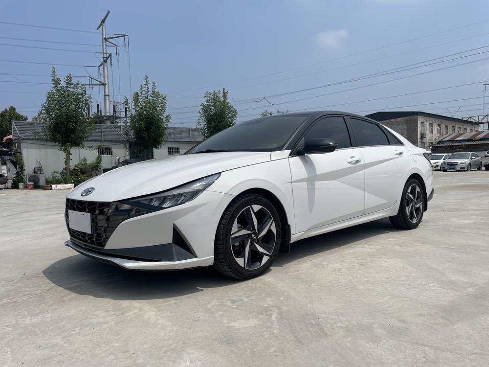 Hyundai Elantra 2022 240TGDi DCT LUX Premium Edition