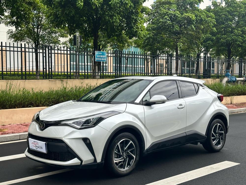 Toyota Toyota C-HR 2023 2.0L Luxury Edition