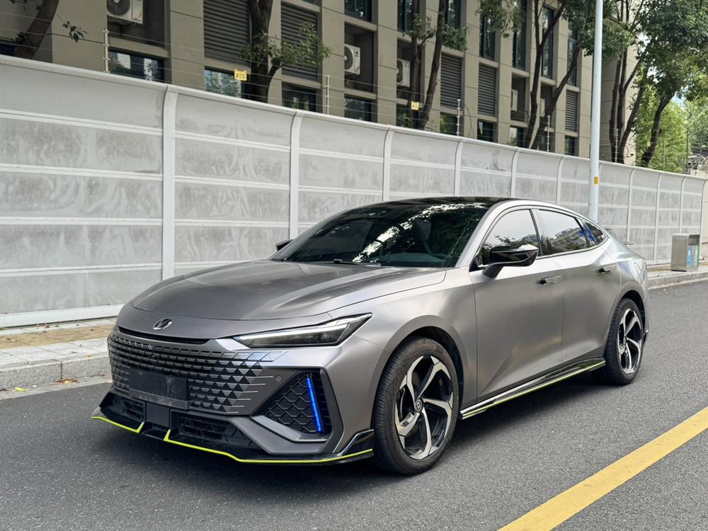 Changan Changan UNI-V 2022 2.0T Speed ​​Edition