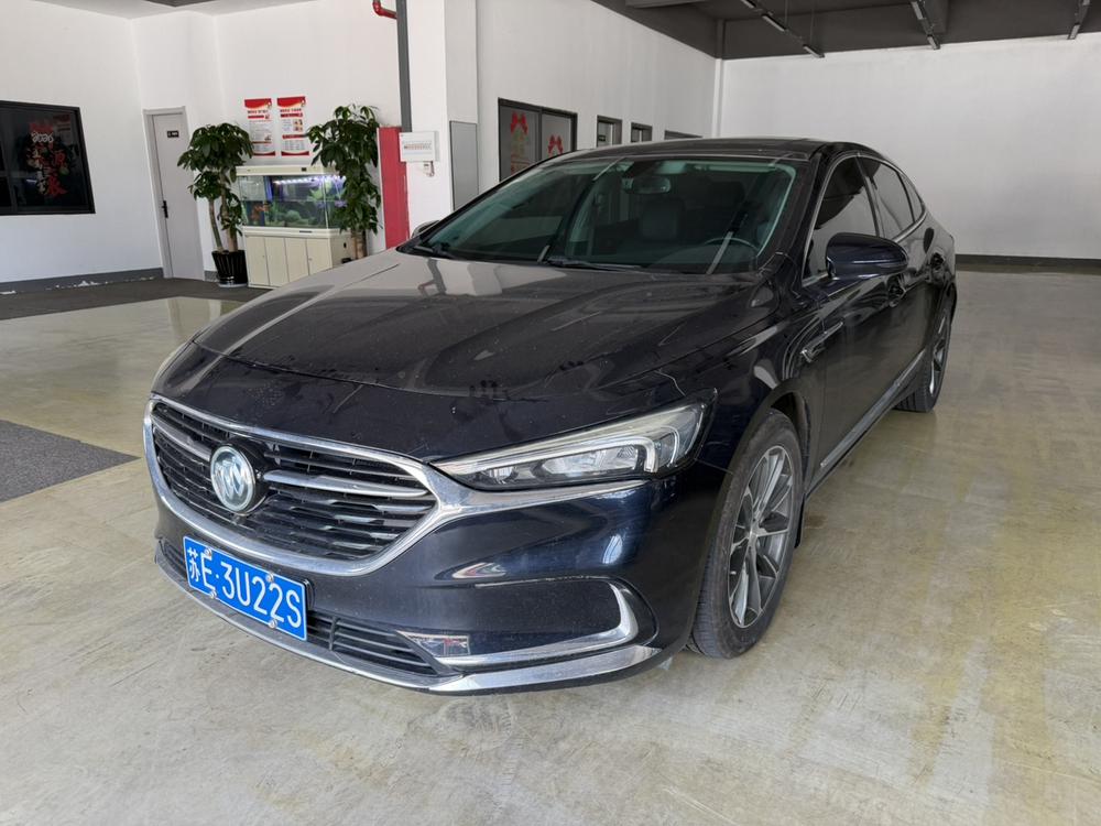 Buick LaCrosse 2020 652T luxury model