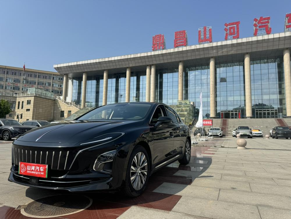 FAW_Hongqi Hongqi E-QM5 2022 charging 431km enjoyment version 5 seats