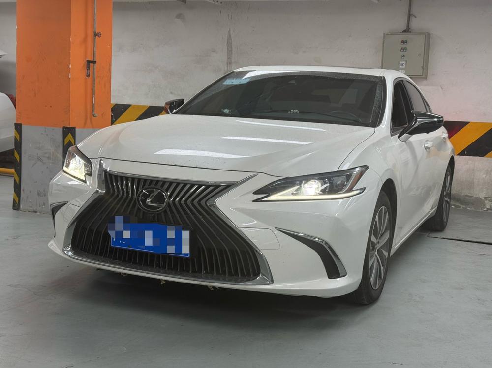 Lexus Lexus ES 2021 200 Excellence Edition