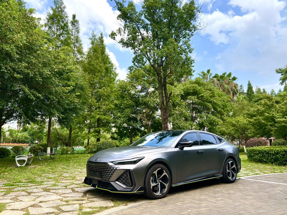 Changan Changan UNI-V 2023 2.0T Speed ​​Edition