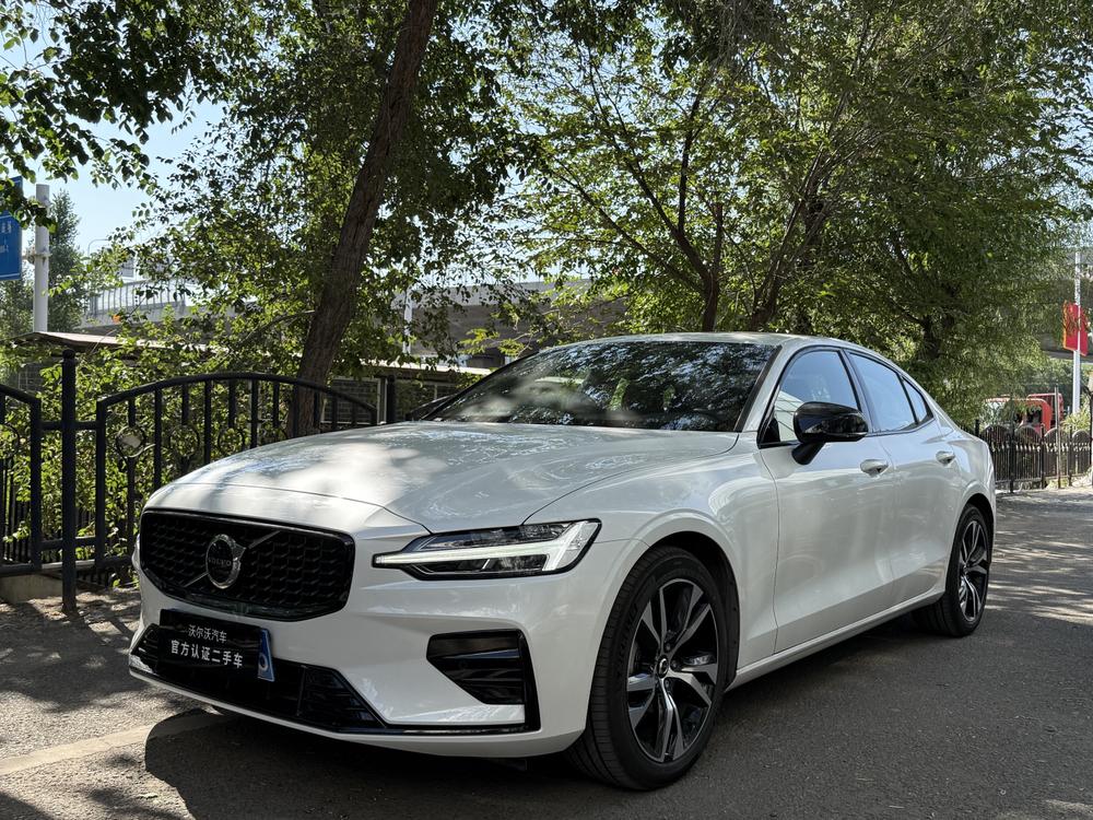 Volvo_Asia_Pacific Volvo S60 2026 B4 Zhiyuan Sports Edition