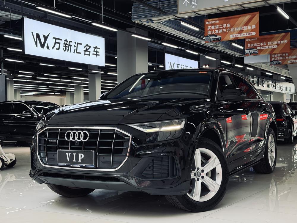 Audi Audi Q8 2019 45 TFSI luxury and elegant model
