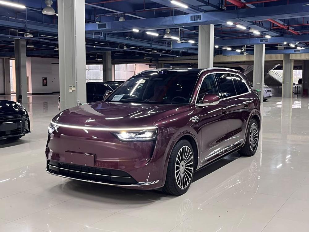 Cyrus_Automobiles Wenjie M8 2025 extended range Ultra five-seat four-wheel drive version (192-line lidar)