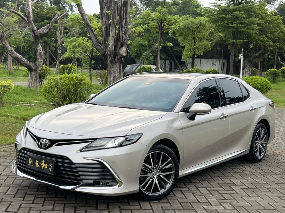 Toyota Camry 2023 2.5G Deluxe Edition