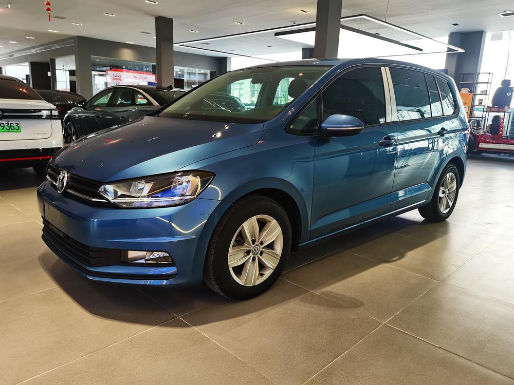 Volkswagen Touran L 2018 280TSI automatic fashion version 7 seats National VI