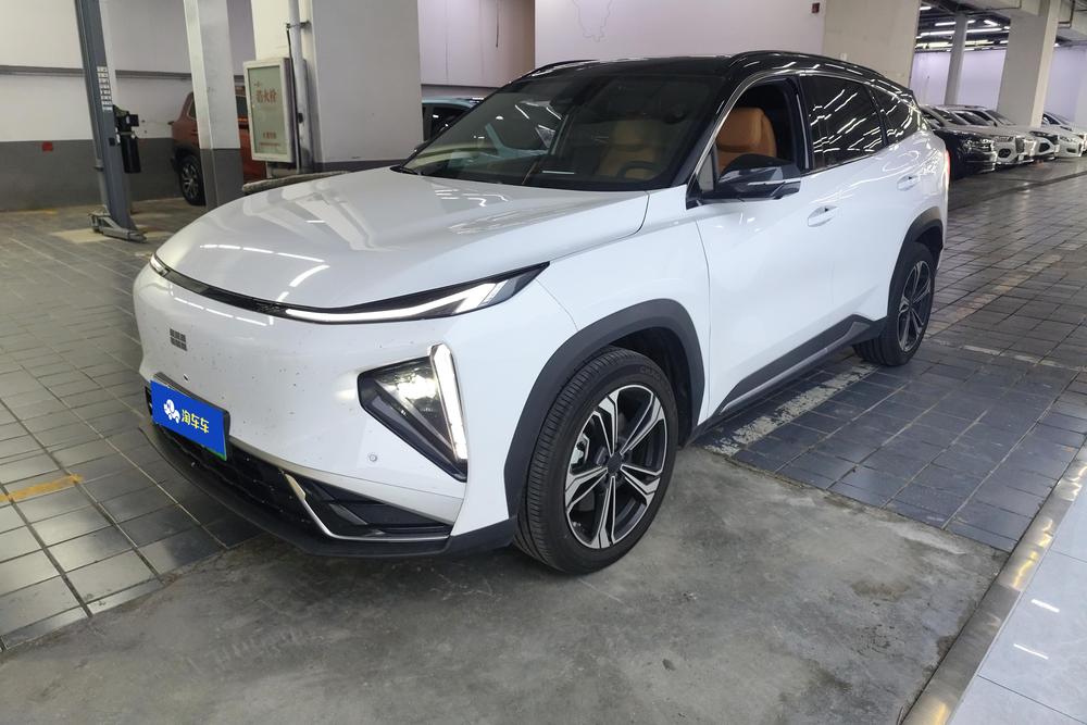Geely Galaxy L7 2025 1.5L EM-i 115km Discovery Edition
