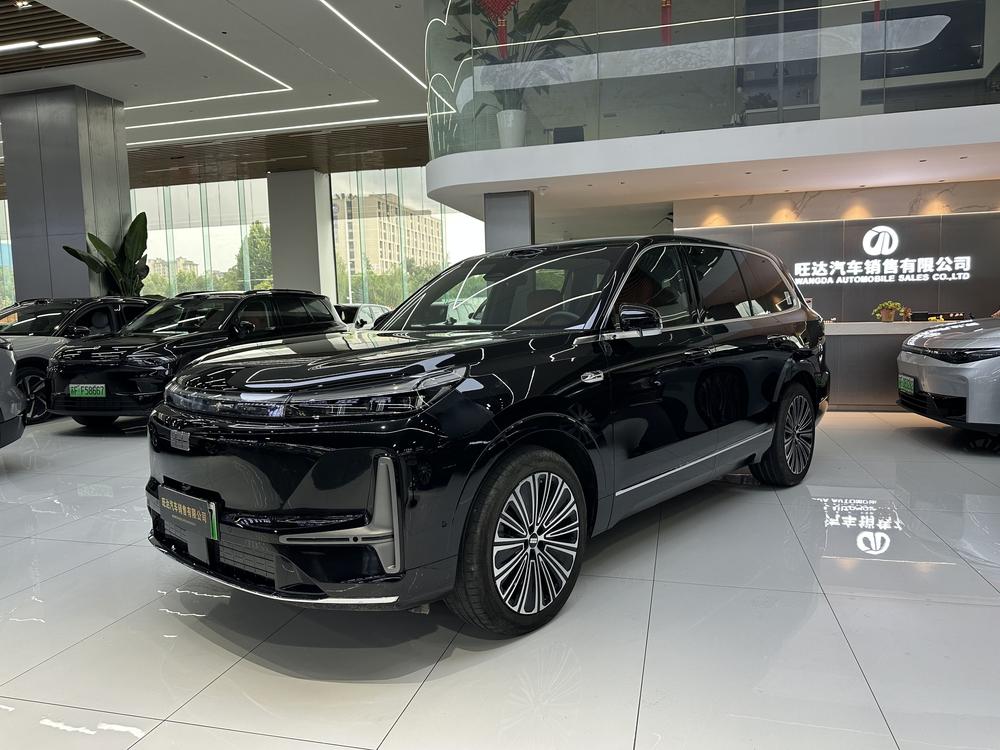 Geely Galaxy M9 2025 210km four-wheel drive pilot version