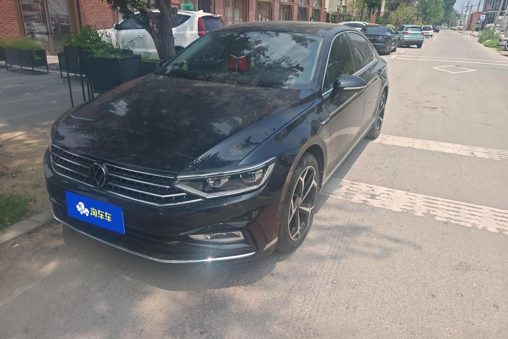 Volkswagen Magotan 2024 model 2 million public model 330TSI DSG luxury model