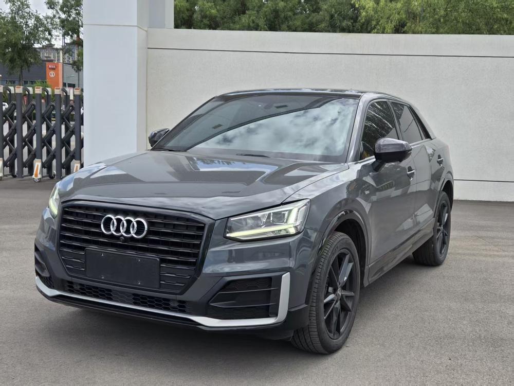 Audi Audi Q2L 2020 35TFSI aggressive and dynamic model