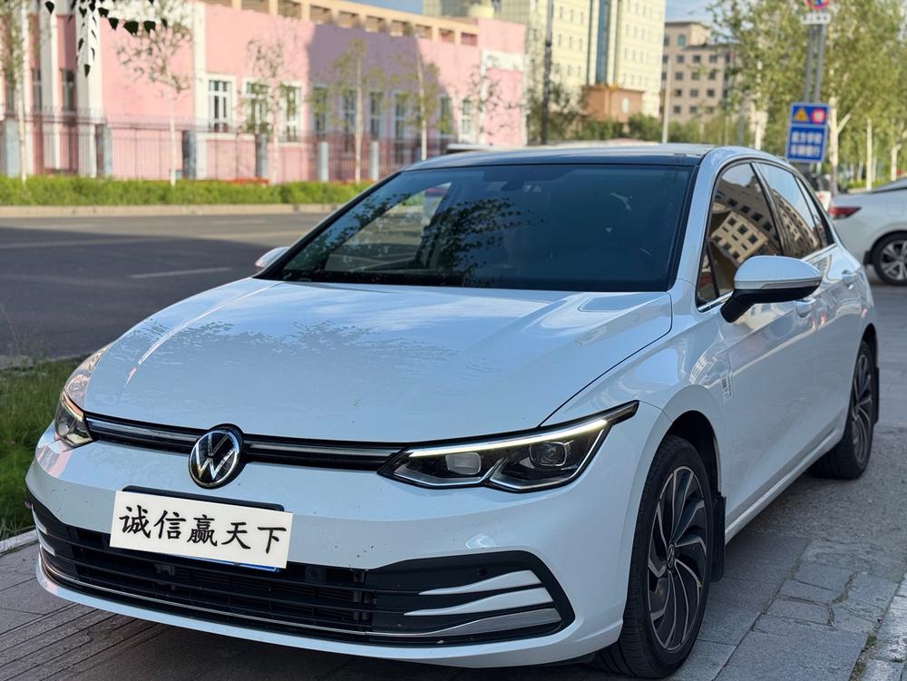 Volkswagen Golf 2024 280TSI DSG Pro Master Edition