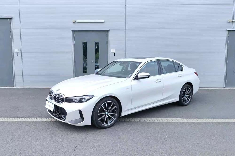 BMW BMW 3 Series 2025 325i M Sports Package
