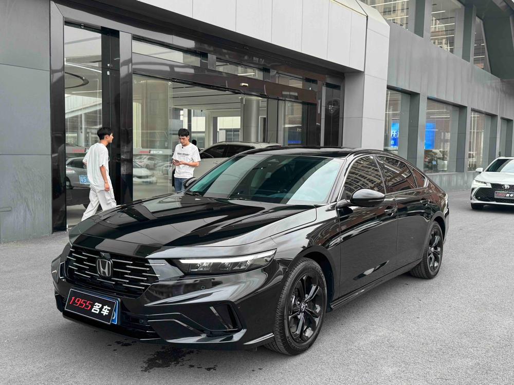 Honda Accord 2025 Sports Series Rui·Tong 260TURBO Deluxe Edition