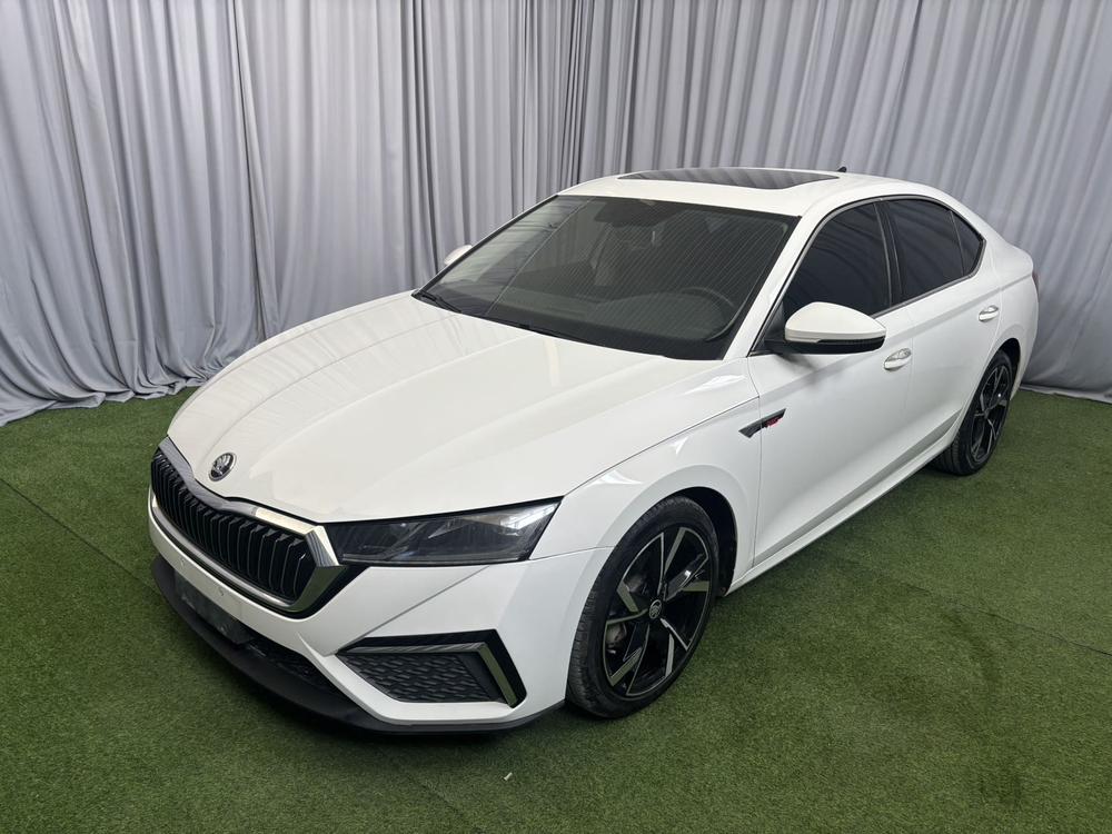 Skoda Octavia 2022 PRO TSI280 DSG Exclusive Edition
