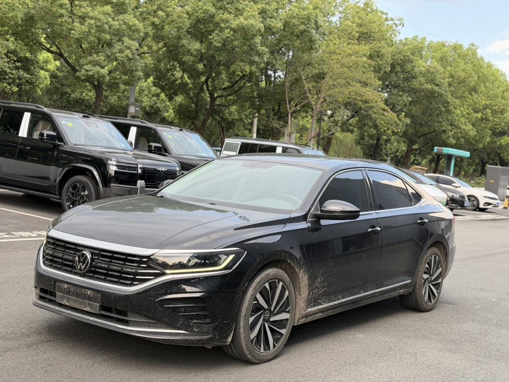 Volkswagen Passat 2023 330TSI Elite Edition